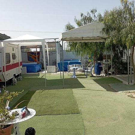 Caravanas Y Habitaciones Para Relajarse Sax Dış mekan fotoğraf