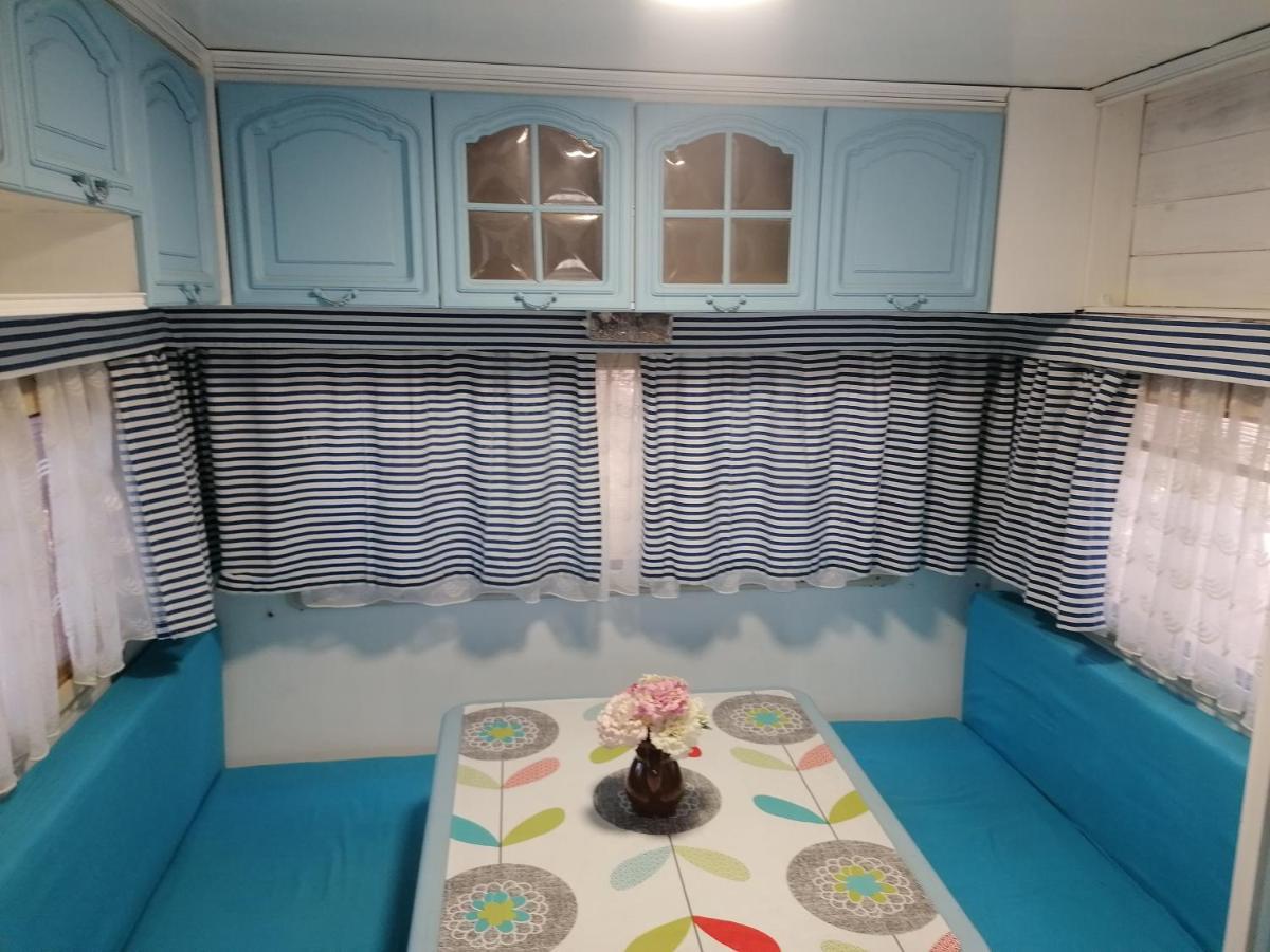 Caravanas Y Habitaciones Para Relajarse Sax Dış mekan fotoğraf