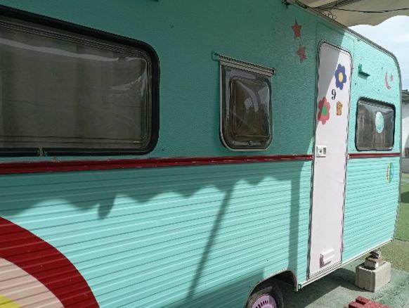 Caravanas Y Habitaciones Para Relajarse Sax Dış mekan fotoğraf
