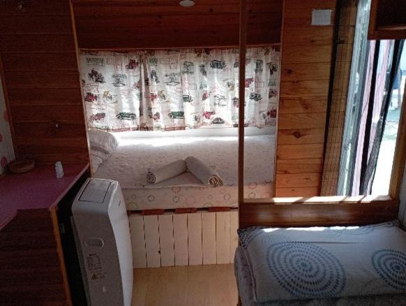 Caravanas Y Habitaciones Para Relajarse Sax Dış mekan fotoğraf